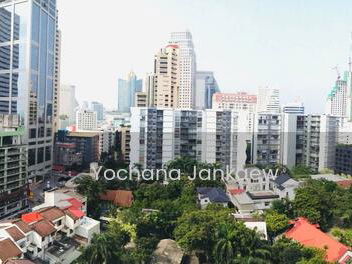 Lake Avenue Sukhumvit 16, Bangkok, Thailand Lake Avenue Sukhumvit 16, Bangkok, Thailand