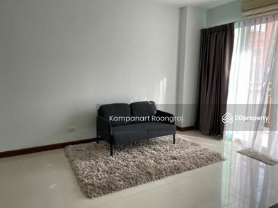 Klang Krung Resort (Ratchada 7), Bangkok, Thailand Klang Krung Resort (Ratchada 7), Bangkok, Thailand