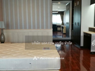 Sathorn Gardens, Bangkok, Thailand Sathorn Gardens, Bangkok, Thailand