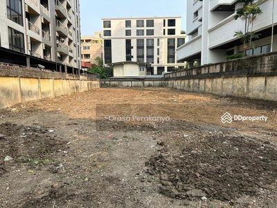 Tipamas Mansion, Bangkok, Thailand Tipamas Mansion, Bangkok, Thailand