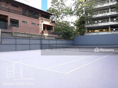 Villa Bajaj, Bangkok, Thailand Villa Bajaj, Bangkok, Thailand