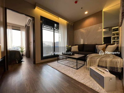 Life Ladprao Valley, Bangkok, Thailand Life Ladprao Valley, Bangkok, Thailand