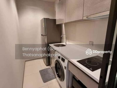 Life Asoke-Rama 9, Bangkok, Thailand Life Asoke-Rama 9, Bangkok, Thailand