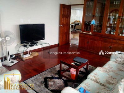 Detached House, Bangkok, Thailand Detached House, Bangkok, Thailand