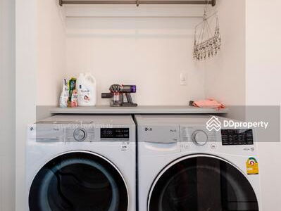 Nantawan Rama 9 New Krungthepkreetha, Bangkok, Thailand Nantawan Rama 9 New Krungthepkreetha, Bangkok, Thailand