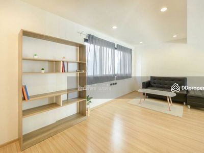 SHO Phatthanakan 32, Bangkok, Thailand SHO Phatthanakan 32, Bangkok, Thailand