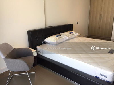 Magnolias Ratchadamri Boulevard, Bangkok, Thailand Magnolias Ratchadamri Boulevard, Bangkok, Thailand