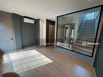 Haus Clover Ratchaphruek - Chaengwattana, can have an office, Nonthaburi, Thailand Haus Clover Ratchaphruek - Chaengwattana, can have an office, Nonthaburi, Thailand