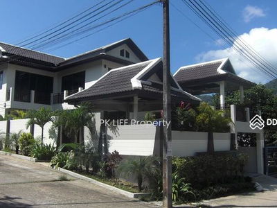 Gehäuse In Kathu, Thailand Gehäuse In Kathu, Thailand