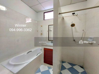 Townhome for rent, 4.5 floors, Sathu Pradit Soi 57, Priyanon Village, Bangkok, Thailand Townhome for rent, 4.5 floors, Sathu Pradit Soi 57, Priyanon Village, Bangkok, Thailand