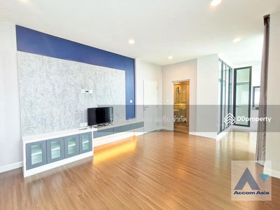 Setthasiri Pattanakarn, Bangkok, Thailand Setthasiri Pattanakarn, Bangkok, Thailand