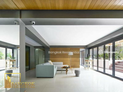 1 Bed Apartment For Rent in Phloen Chit, Bangkok, Thailand 1 Bed Apartment For Rent in Phloen Chit, Bangkok, Thailand