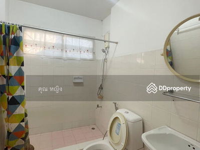 Housing in Chiang Mai, Thailand Housing in Chiang Mai, Thailand