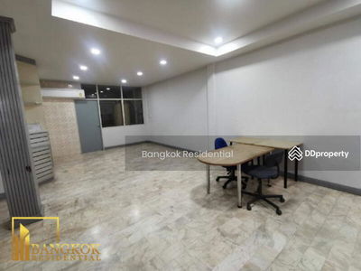 2 Bedroom Townhouse in Sukhumvit 39, Phrom Phong, Bangkok, Thailand 2 Bedroom Townhouse in Sukhumvit 39, Phrom Phong, Bangkok, Thailand
