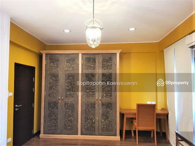 10110, Bangkok, Thailand 10110, Bangkok, Thailand