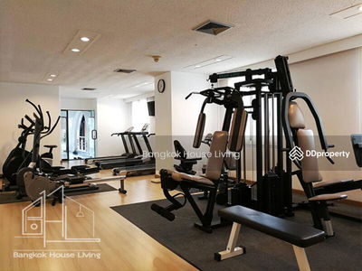 Prasanmitr Place, Bangkok, Thailand Prasanmitr Place, Bangkok, Thailand