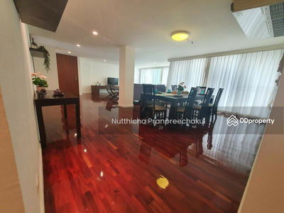 Sathorn Gallery Residences, Bangkok, Thailand Sathorn Gallery Residences, Bangkok, Thailand