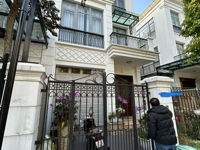 Housing in Hanoi, Vietnam Housing in Hanoi, Vietnam