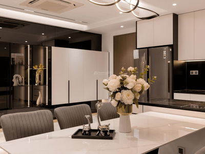 Sunrise City, Vietnam  Sunrise City, Vietnam