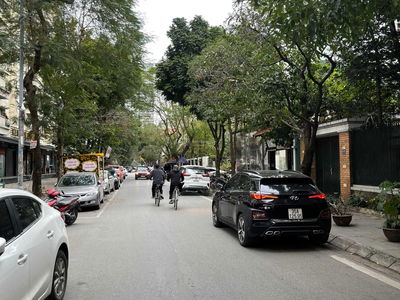 Me Tri Ha urban area, Vietnam Me Tri Ha urban area, Vietnam