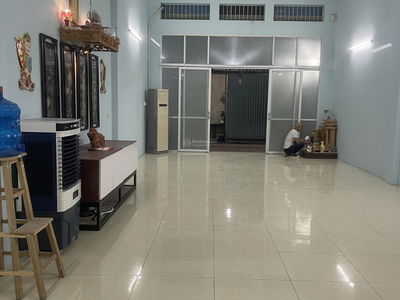 Gehäuse In Ha GJong, Vietnam Gehäuse In Ha GJong, Vietnam