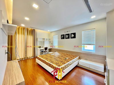 Vinhomes Riverside, Vietnam  Vinhomes Riverside, Vietnam