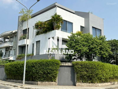 Housing in Nha Be, Vietnam  Housing in Nha Be, Vietnam