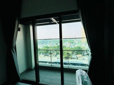 De La Sol, Vietnam  De La Sol, Vietnam