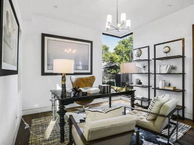 West Hollywood, United States  West Hollywood, United States