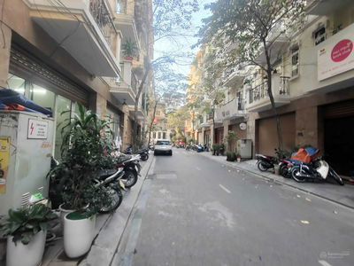 Adjacent to 96 Nguyen Huy Tuong, Vietnam Adjacent to 96 Nguyen Huy Tuong, Vietnam