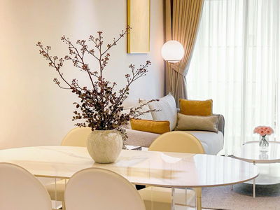 De La Sol, Vietnam De La Sol, Vietnam