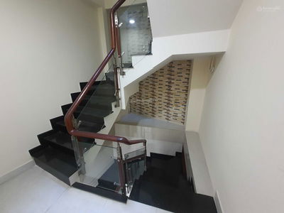 Gehäuse In Nha Be, Vietnam Gehäuse In Nha Be, Vietnam