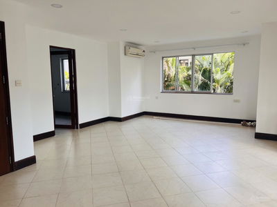 Gehäuse In Nha Be, Vietnam Gehäuse In Nha Be, Vietnam