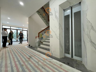 Gehäuse In Nha Be, Vietnam Gehäuse In Nha Be, Vietnam