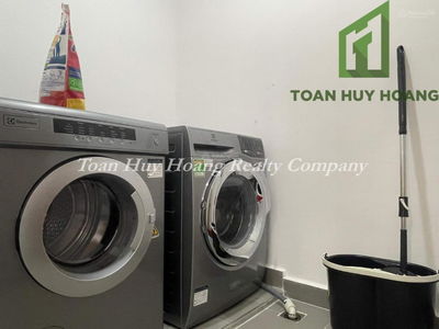 Blooming Tower, Vietnam  Blooming Tower, Vietnam