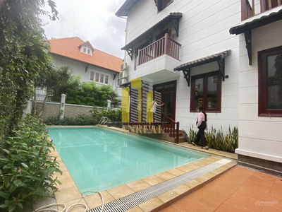 Housing in Ho Chi Minh City, Vietnam Housing in Ho Chi Minh City, Vietnam