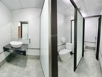 Housing in Hanoi, Vietnam Housing in Hanoi, Vietnam