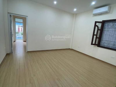 Жилье в Hanoi, Vietnam Жилье в Hanoi, Vietnam