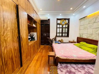 Gehäuse In Hanoi, Vietnam Gehäuse In Hanoi, Vietnam