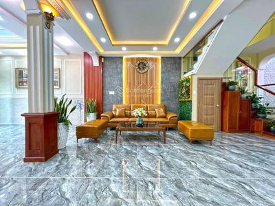 Housing in Nha Be, Vietnam Housing in Nha Be, Vietnam