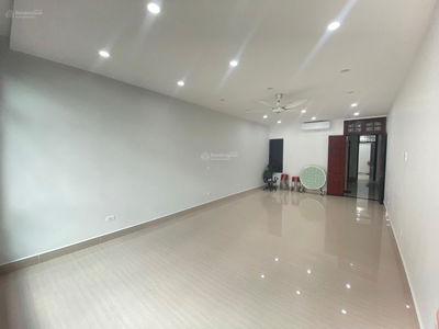 Gehäuse In Hanoi, Vietnam Gehäuse In Hanoi, Vietnam