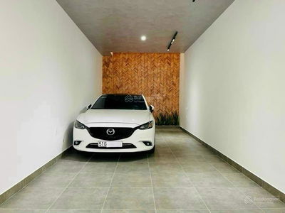 Housing in Ho Chi Minh City, Vietnam Housing in Ho Chi Minh City, Vietnam