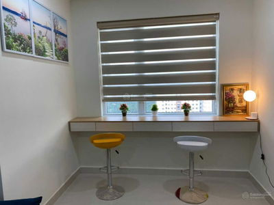 Topaz Elite, Vietnam Topaz Elite, Vietnam