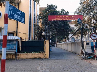 Housing in Hanoi, Vietnam Housing in Hanoi, Vietnam