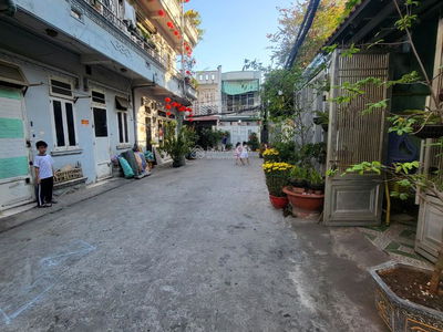 Housing in Ho Chi Minh City, Vietnam Housing in Ho Chi Minh City, Vietnam