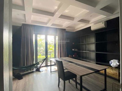 Sim City, Vietnam Sim City, Vietnam