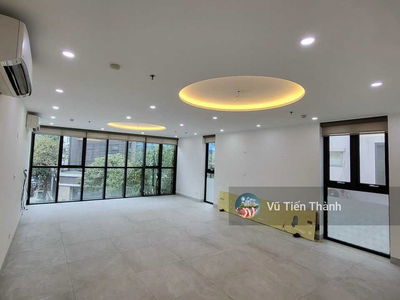 Gehäuse In Ha GJong, Vietnam Gehäuse In Ha GJong, Vietnam