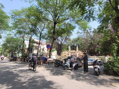 Gehäuse In Hanoi, Vietnam Gehäuse In Hanoi, Vietnam