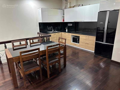 Gehäuse In Ha GJong, Vietnam Gehäuse In Ha GJong, Vietnam