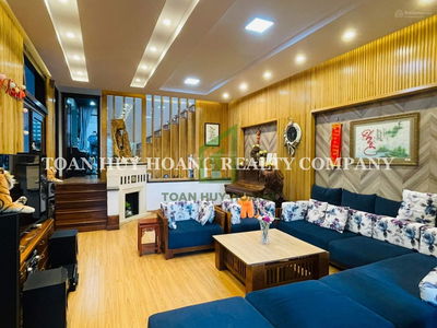 Housing in Da Nang, Vietnam  Housing in Da Nang, Vietnam